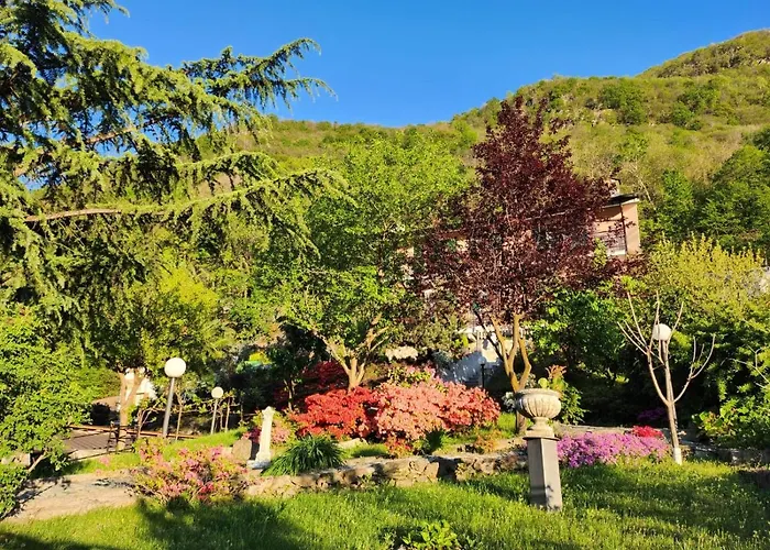 Eden Guest House Colico